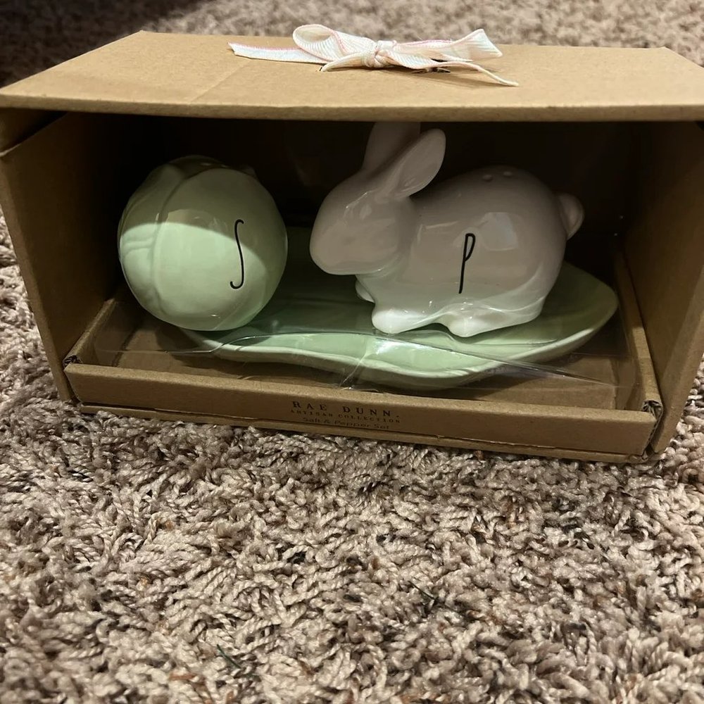 Rae Dunn Easter salt and pepper shakers
